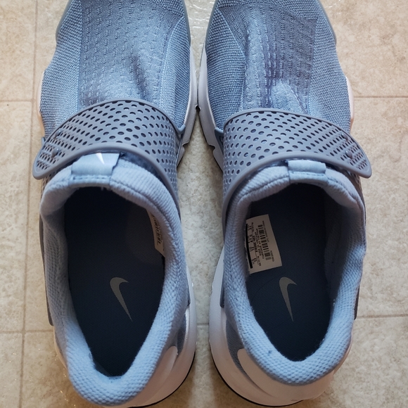 Nike Sock Dart - Picture 7 of 9